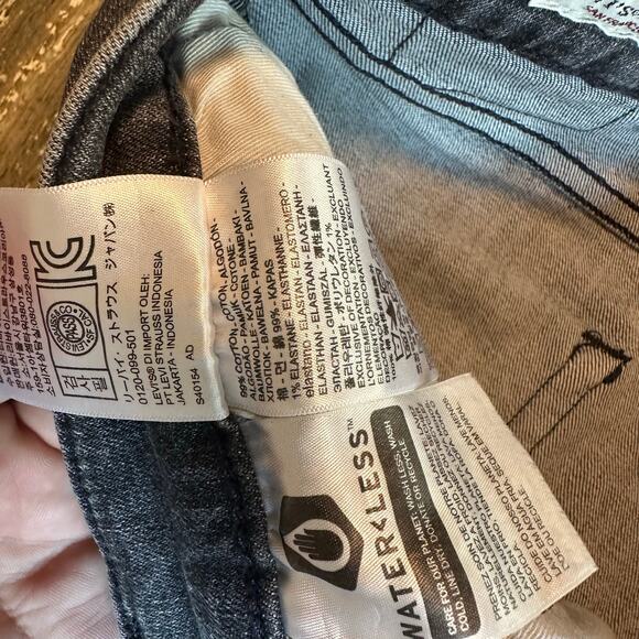 Men’s Levis’ Premium 512 Denim Jeans Grey Black, 34W x 28L - Picture 6 of 13